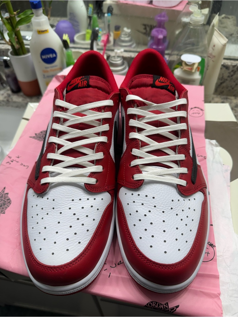 Low Top Jordan 1 cactus jack 1.1 size 14